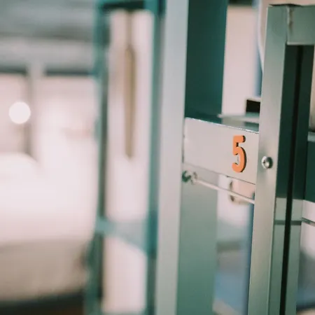 Kite & Surf Nomad House *