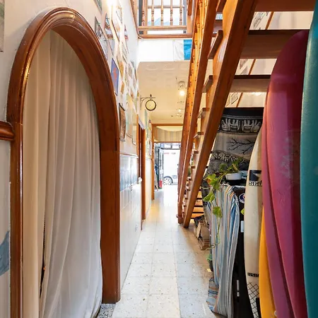 Kite & Surf Nomad House بيت ضيافة *