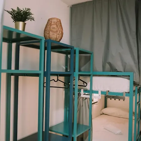 بيت ضيافة Kite & Surf Nomad House لاس بالماس دي غران كاناريا