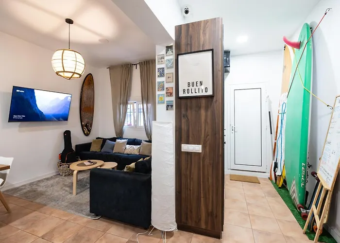 Hostel Kite & Surf Nomad House *