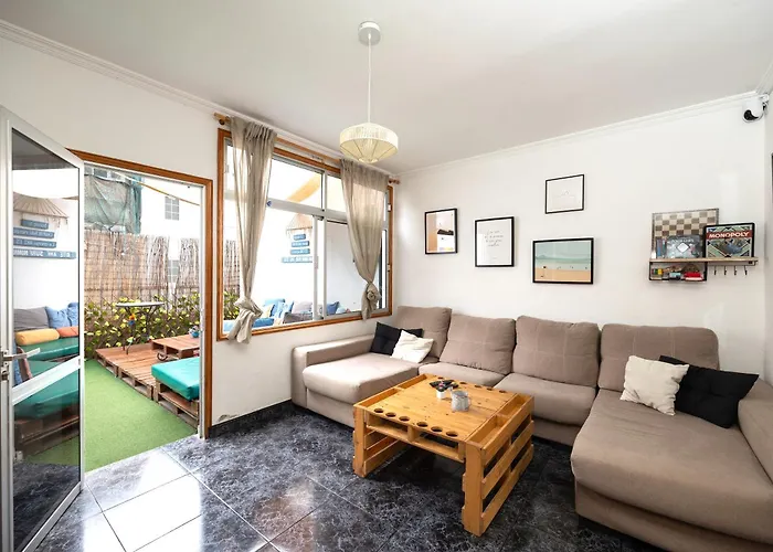 Hostel Kite & Surf Nomad House