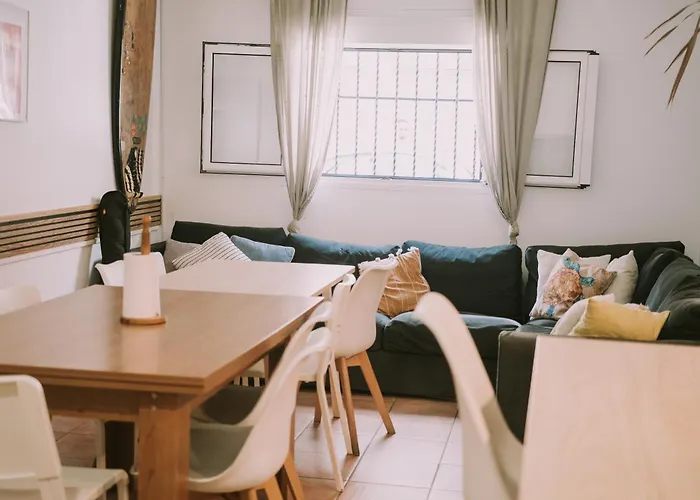 Kite & Surf Nomad House Hostel