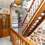 Kite & Surf Nomad House *