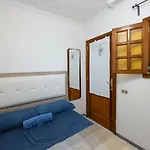 Kite & Surf Nomad House * Las Palmas