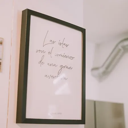 Kite & Surf Nomad House Ostello Las Palmas de Gran Canaria