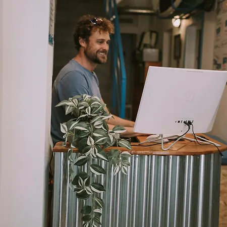 Хостел Kite & Surf Nomad House
