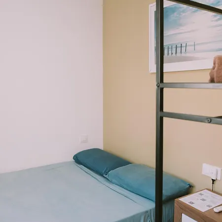 Kite & Surf Nomad House * Las Palmas de Gran Canaria