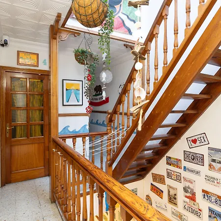 Kite & Surf Nomad House *