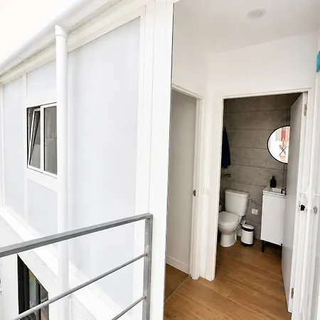 Kite & Surf Nomad House Hostel