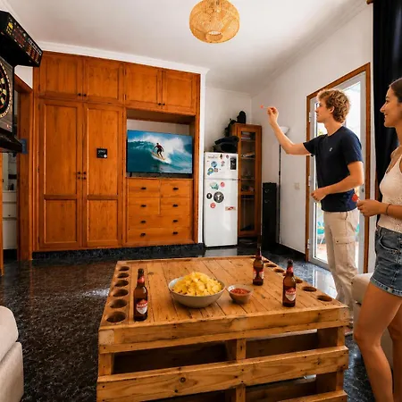 Hostel Kite & Surf Nomad House *
