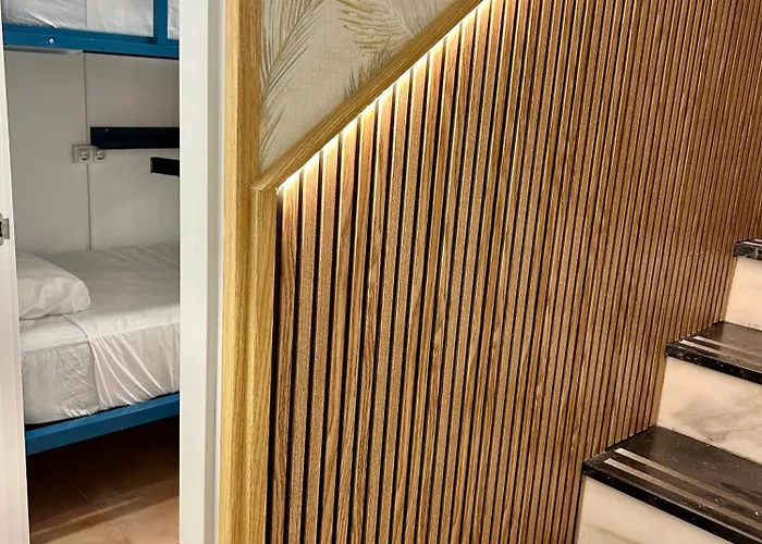 Kite & Surf Nomad House 旅馆 大加那利岛拉斯帕尔马斯