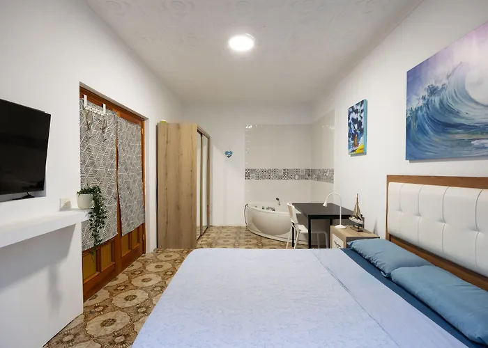 Kite & Surf Nomad House *