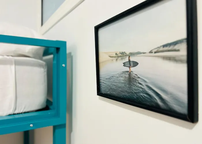 Kite & Surf Nomad House 호스텔