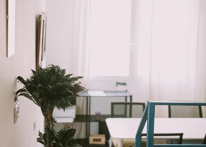 Kite & Surf Nomad House * 라스팔마스